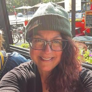 Meet your Posher, Gayle